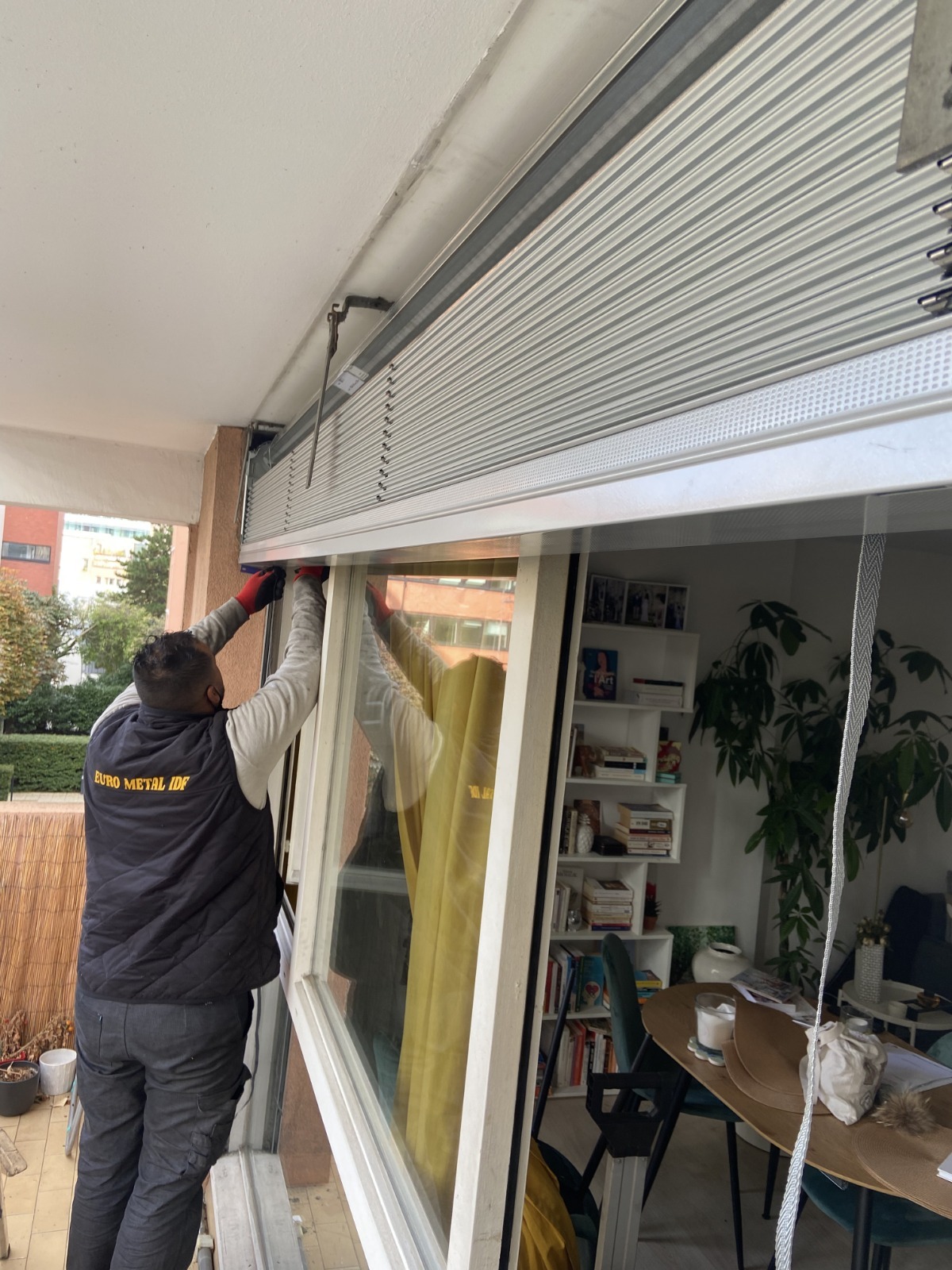 Installation de rideau métallique Paris ,Service d'installation de rideaux métalliques à Paris